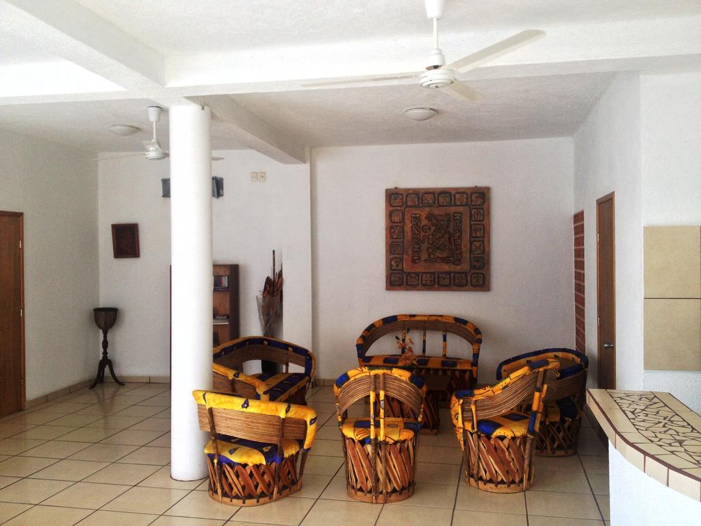 Hotel Sarabi Barra de Navidad Esterno foto