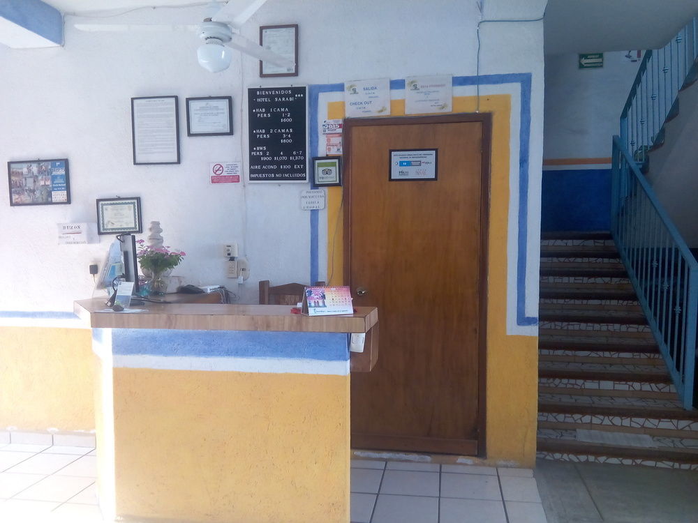 Hotel Sarabi Barra de Navidad Esterno foto