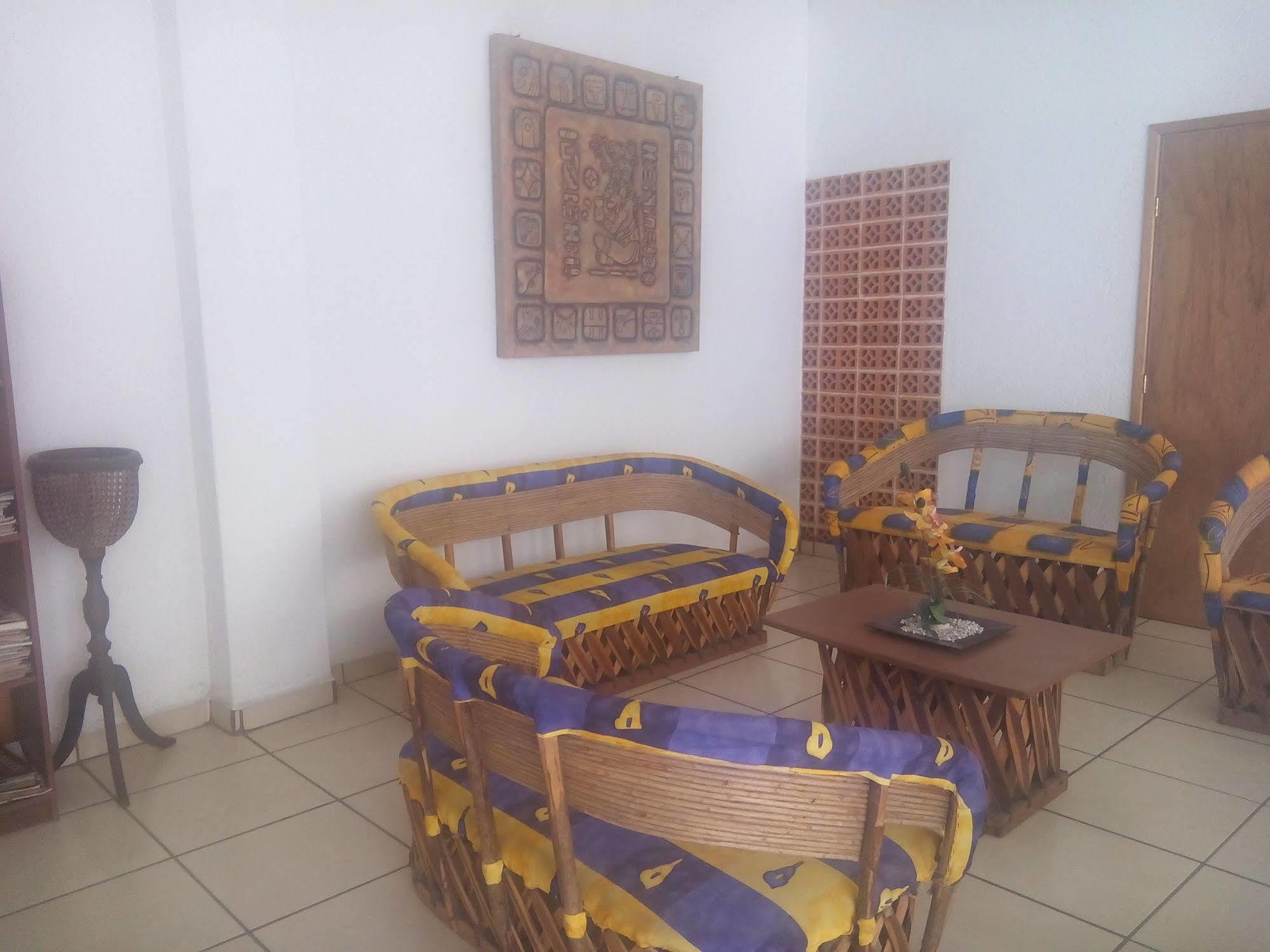 Hotel Sarabi Barra de Navidad Esterno foto